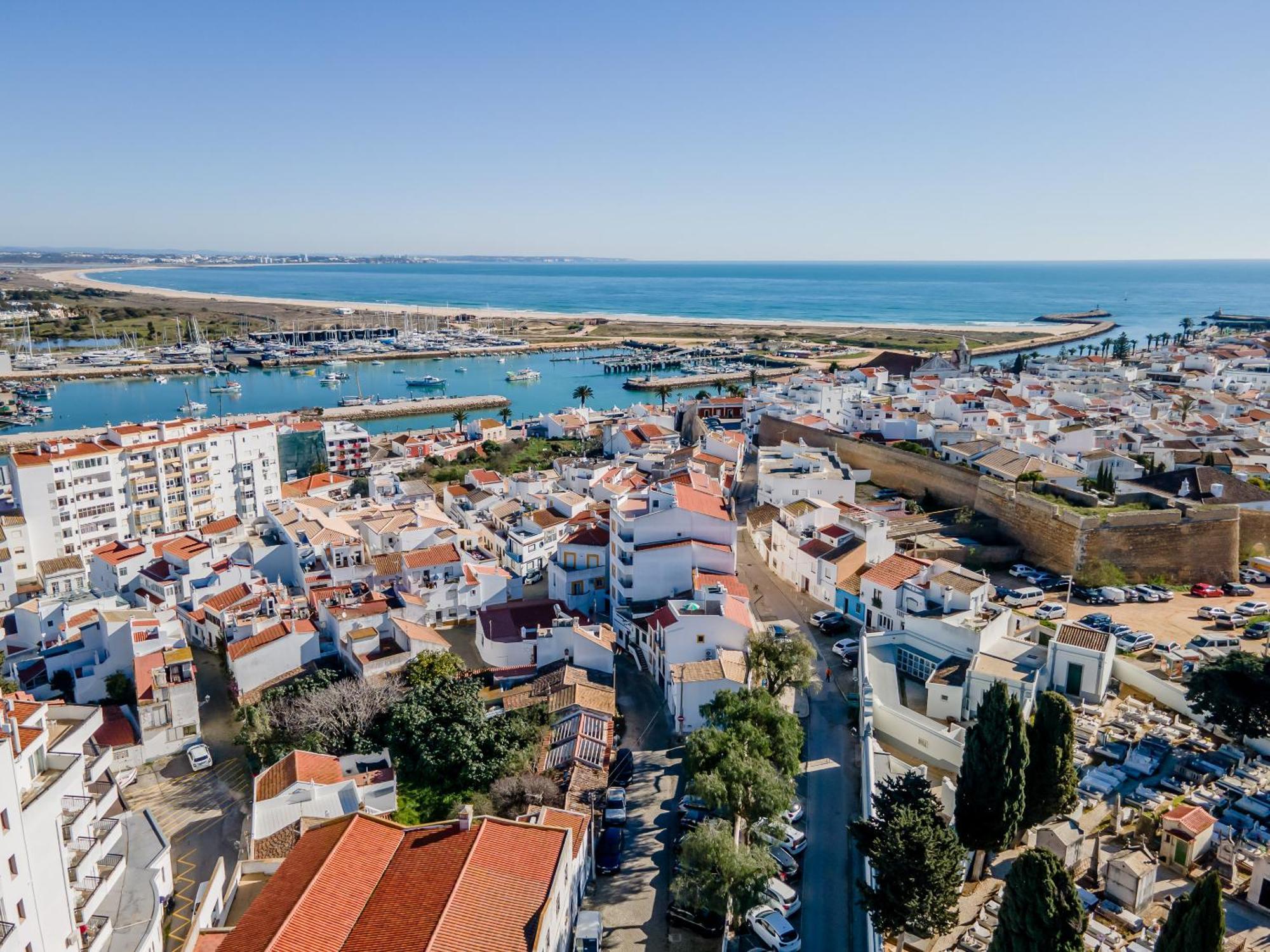 Casa Do Turista - * Lagos